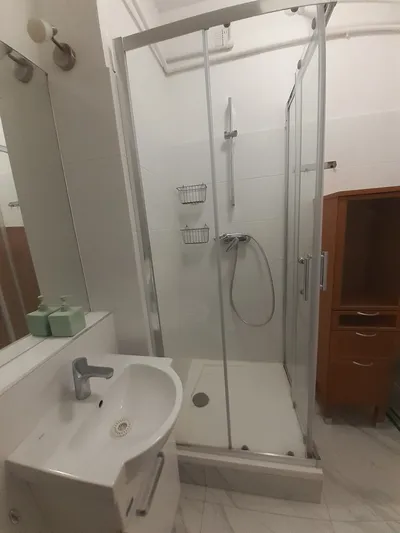 Kawalerka na wynajem, 30 m² Śródmieście, Mokotowska - miniatura 4