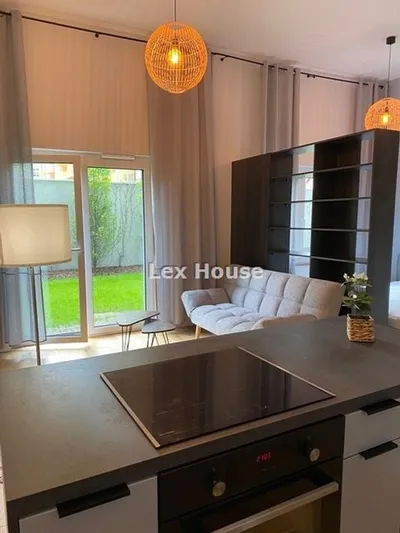 Kawalerka na wynajem, 35 m² Centrum