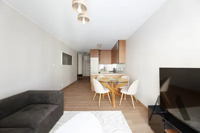 Mieszkanie na wynajem, 65 m² Kraków, Śliczna - miniatura 2