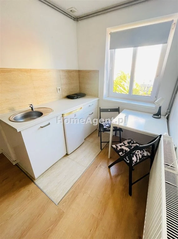 Kawalerka na wynajem, 20 m² Zawodzie - 1/12