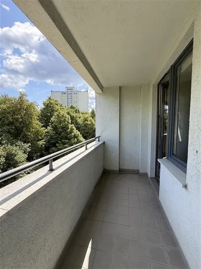 Mieszkanie na wynajem, 40 m² Redłowo - miniatura 2