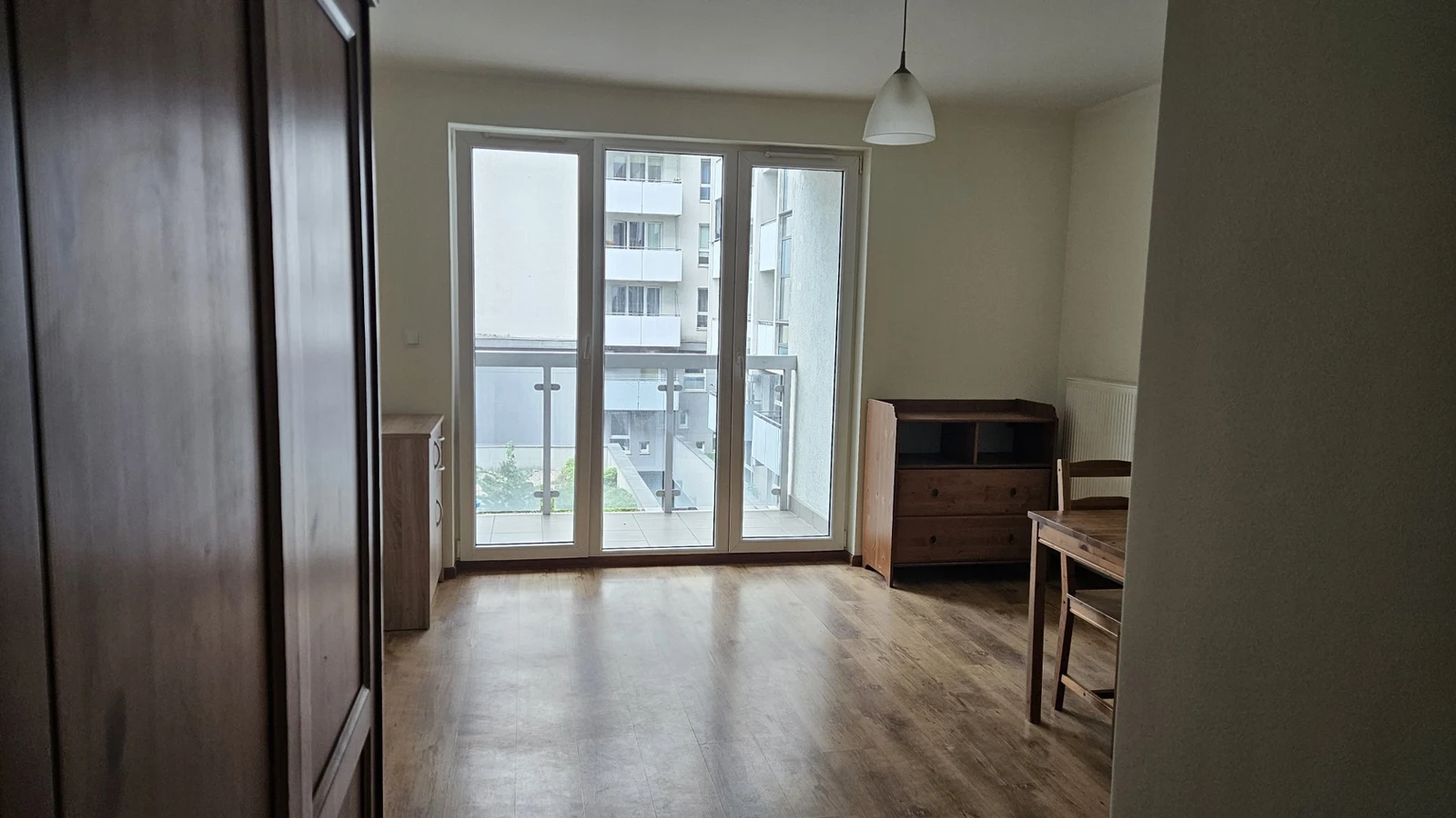 Kawalerka do wynajęcia, 33 m² Nowe Miasto, Na Miasteczku - 1/6