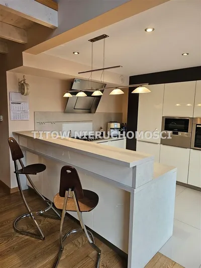 Mieszkanie na wynajem, 105 m² Sielec