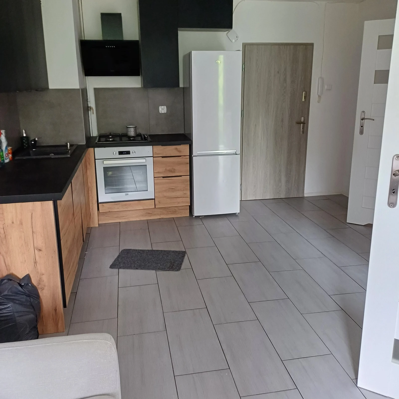 Mieszkanie do wynajęcia, 33 m² Nowa Huta - 1/13
