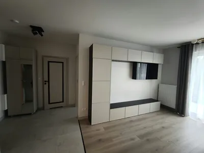 Mieszkanie na wynajem, 41 m² Włochy, Fajansowa - miniatura 2