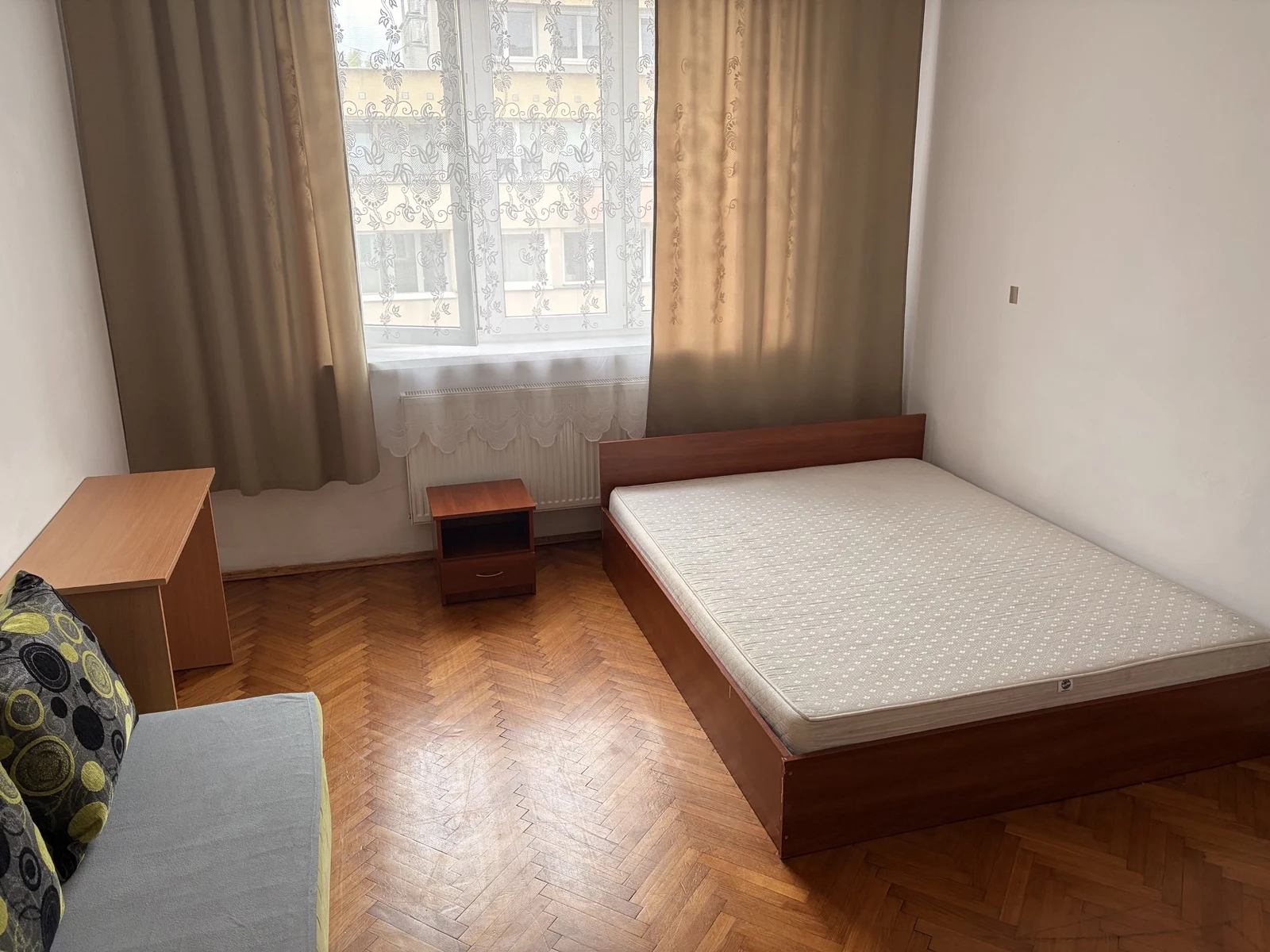 Kawalerka do wynajęcia, 40 m² Krowodrza, Wrocławska - 1/7