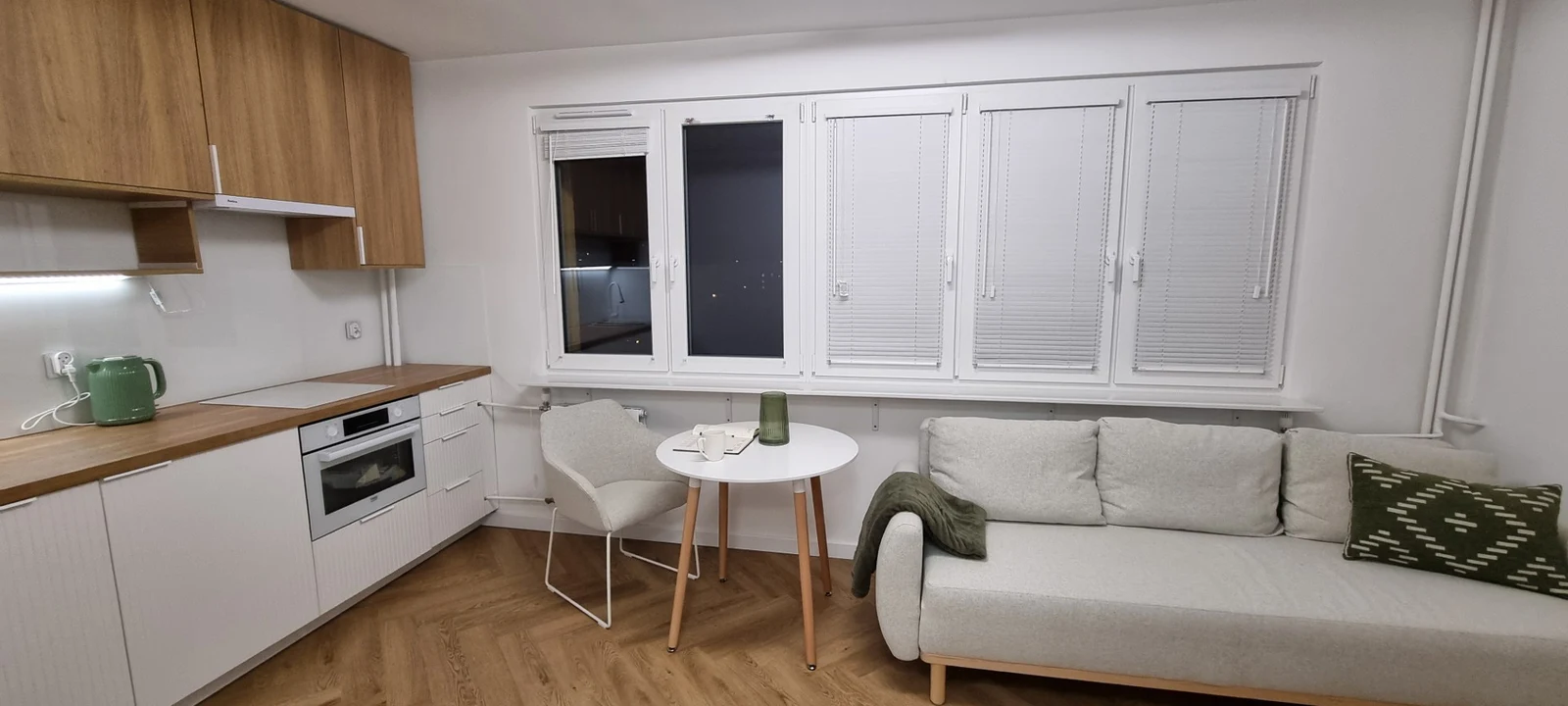 Kawalerka na wynajem, 20 m² Prokocim, Generała Jakuba Jasińskiego - 1/17