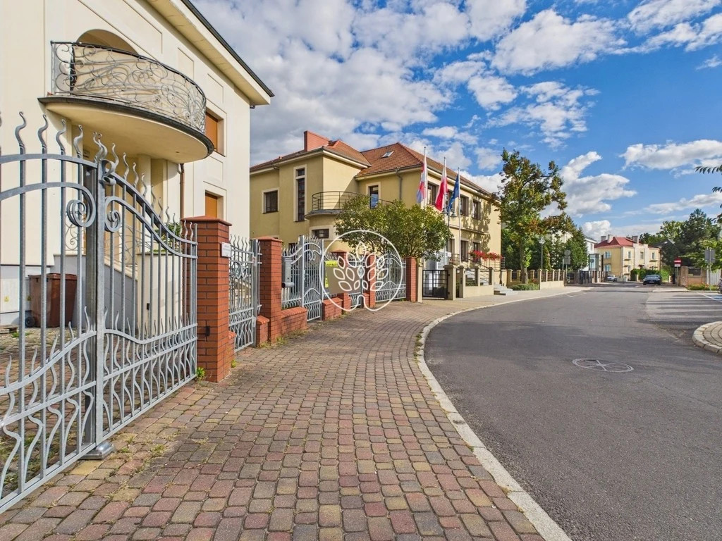 Mieszkanie na wynajem, 70 m² Bielawy, Sielanka - 1/12