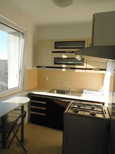 Kawalerka do wynajęcia, 32 m² Winogrady - miniatura 3