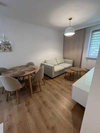 Mieszkanie na wynajem, 29 m² Warszawa - miniatura 2