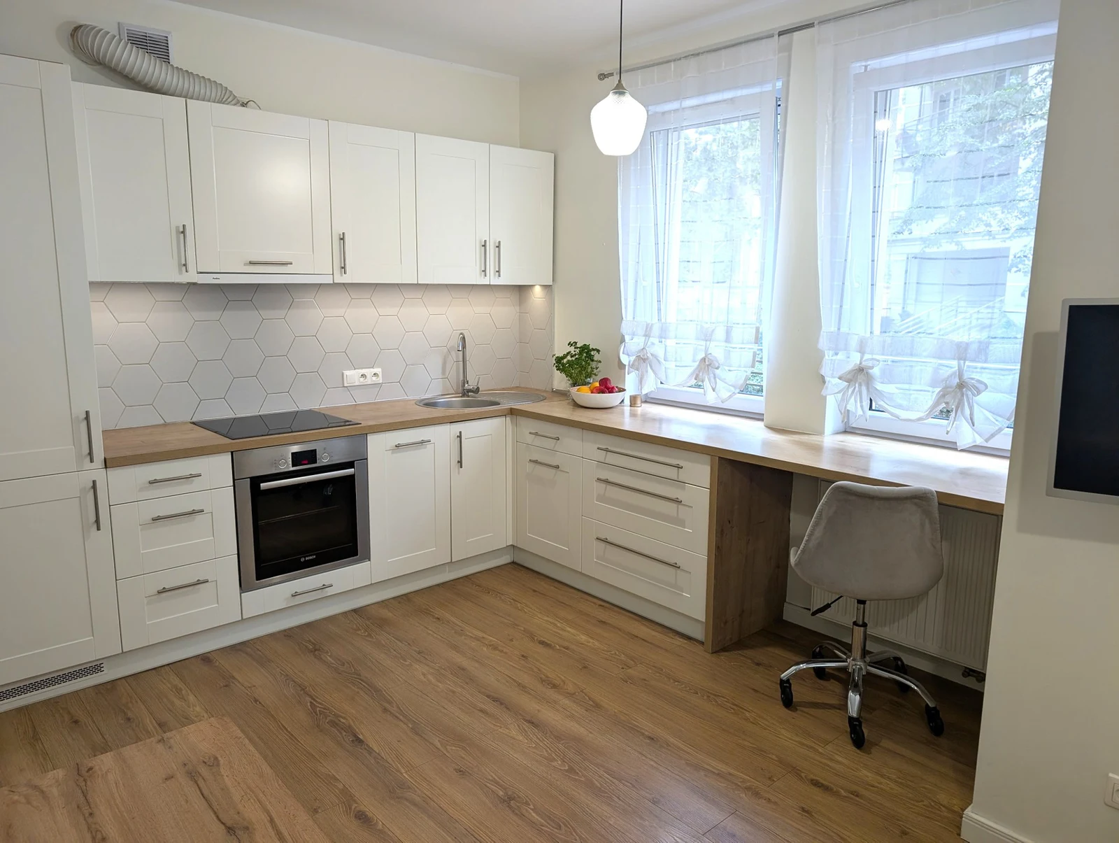 Kawalerka na wynajem, 32 m² Wilda, Robocza - 1/11