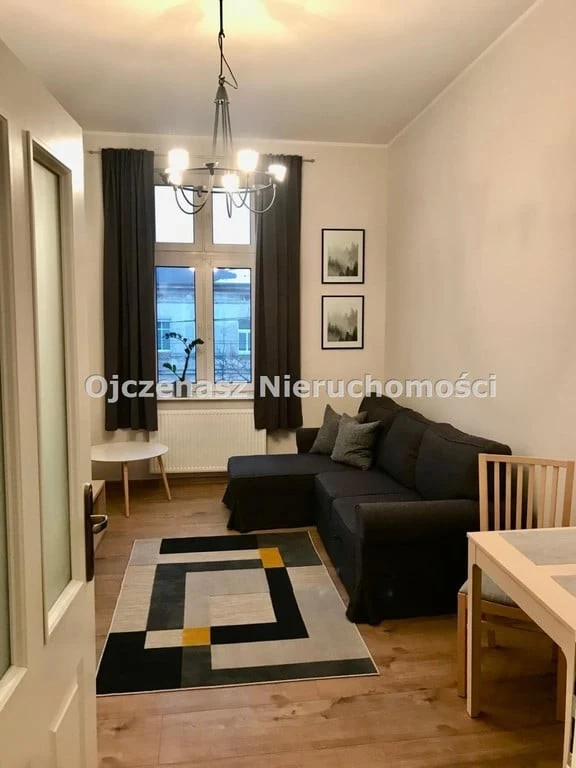 Mieszkanie na wynajem, 30 m² Centrum - 1/8