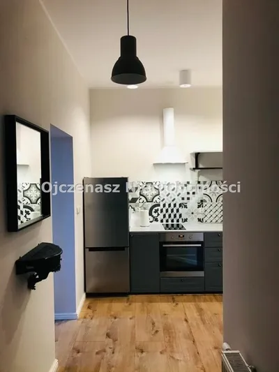 Mieszkanie na wynajem, 30 m² Centrum - miniatura 2
