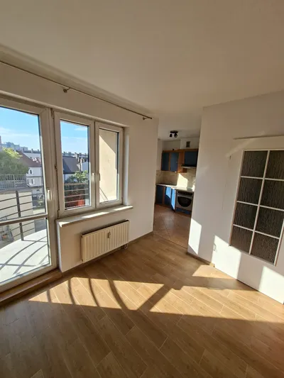Kawalerka do wynajęcia, 30 m² Krowodrza, Iwona Odrowąża - miniatura 2