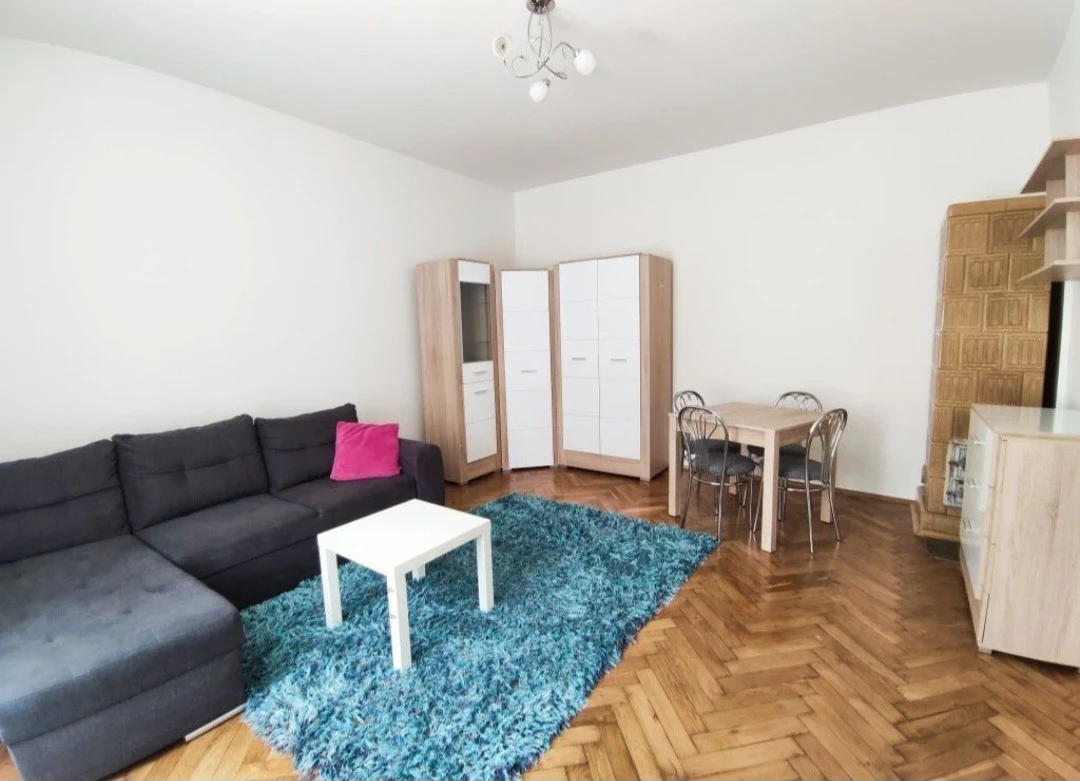 Kawalerka na wynajem, 35 m² Stare Miasto, Szlak - 1/9