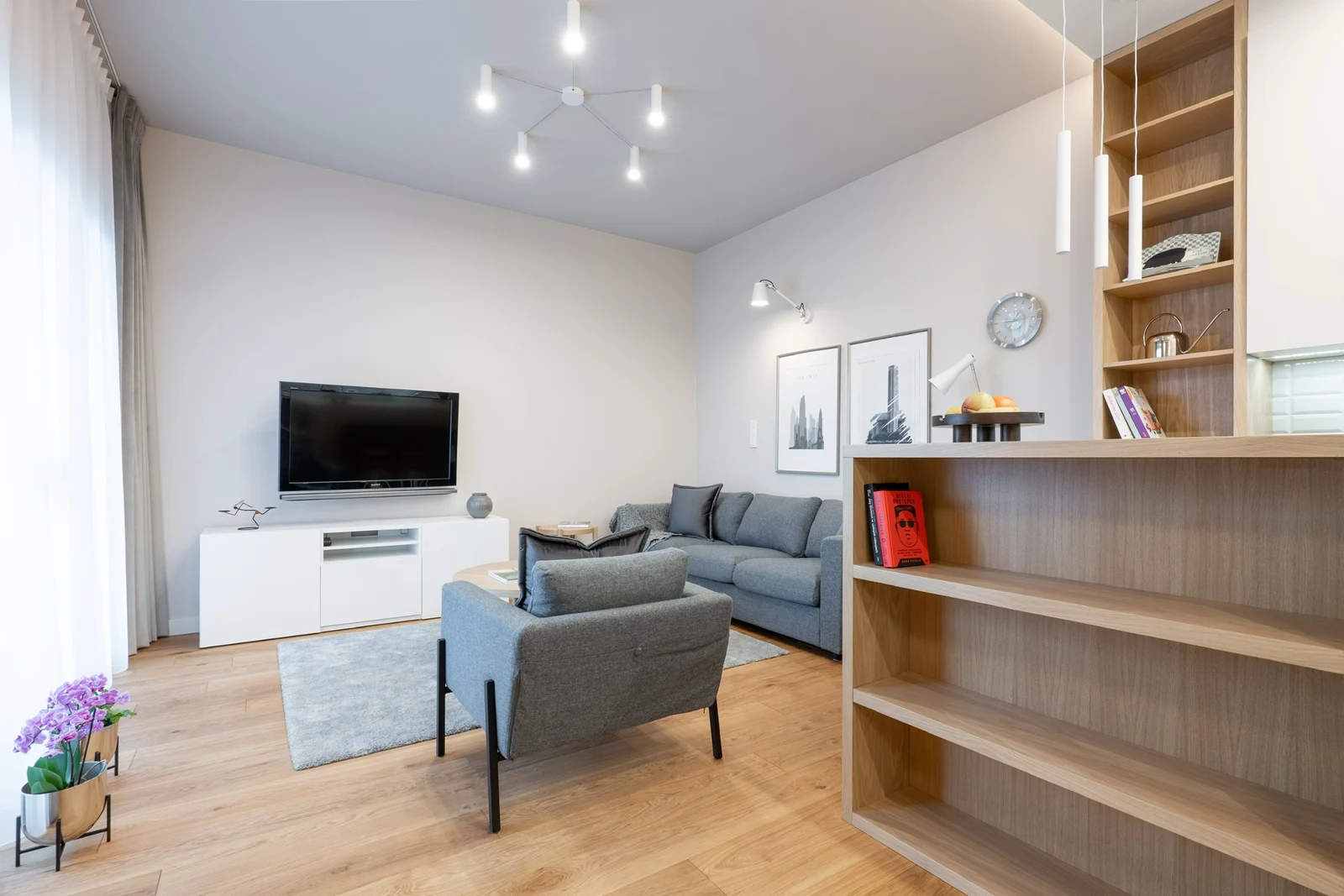Mieszkanie na wynajem, 52 m² Wola, Skierniewicka - 1/13