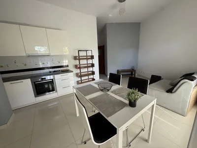 Mieszkanie do wynajęcia, 56 m² Polesie, Generała Lucjana Żeligowskiego - miniatura 2