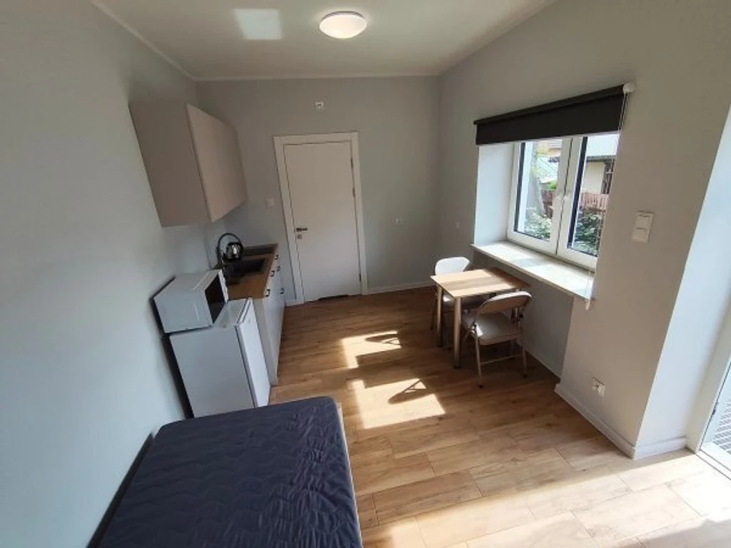Kawalerka na wynajem, 20 m² Skorupy - 1/12