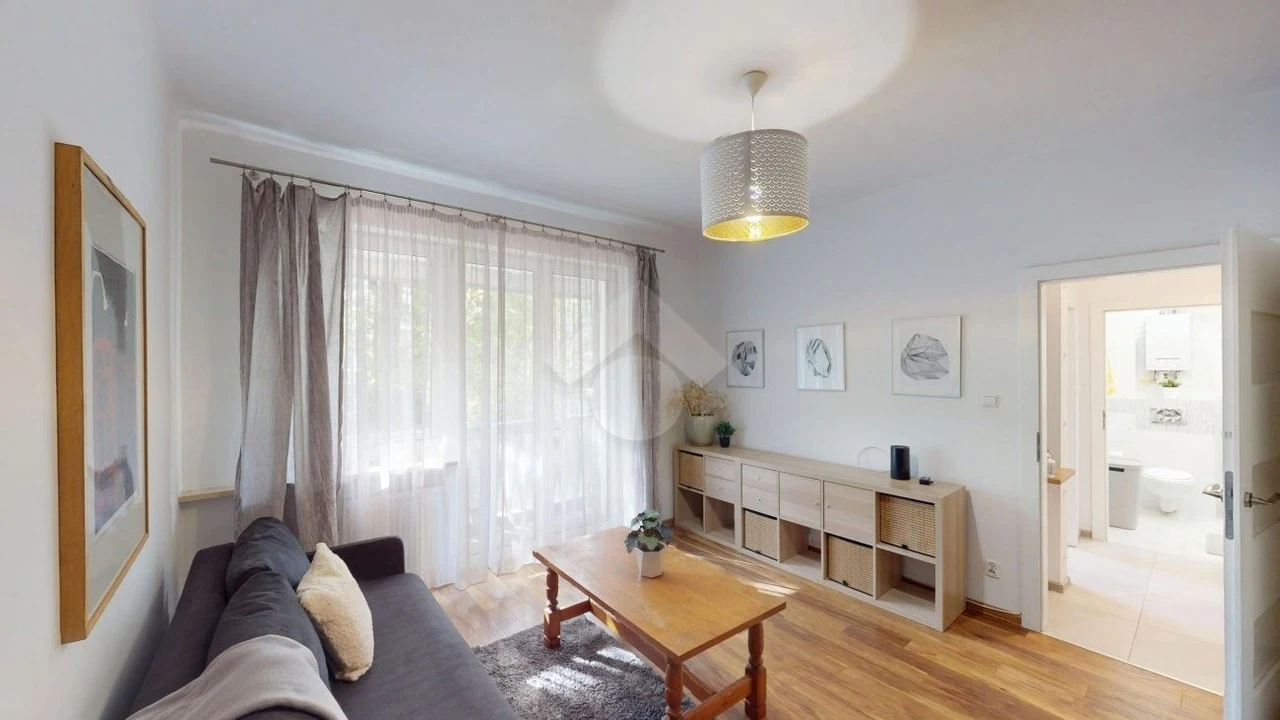 Kawalerka na wynajem, 34 m² Os. Górali - 1/10