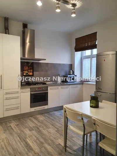 Kawalerka na wynajem, 40 m² Centrum - miniatura 2