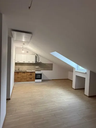 Kawalerka na wynajem, 31 m² Zwierzyniec - miniatura 4