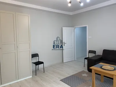 Kawalerka na wynajem, 36 m² Śródmieście - miniatura 4