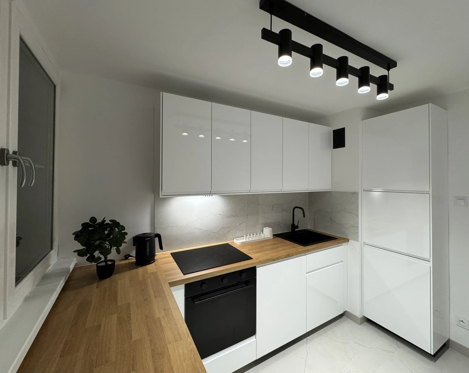 Mieszkanie na wynajem, 54 m² Fabryczna, Wejherowska - 1/10