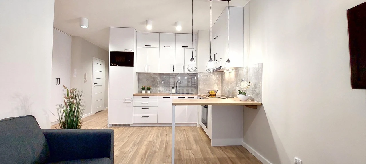 Kawalerka na wynajem, 33 m² Czyżyny - 1/12
