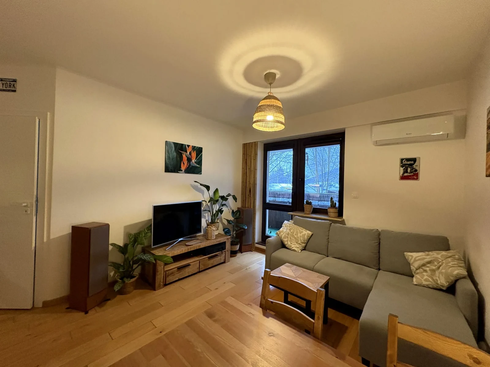 Wynajmę Mieszkanie Warszawa - 40 m² - 1/25