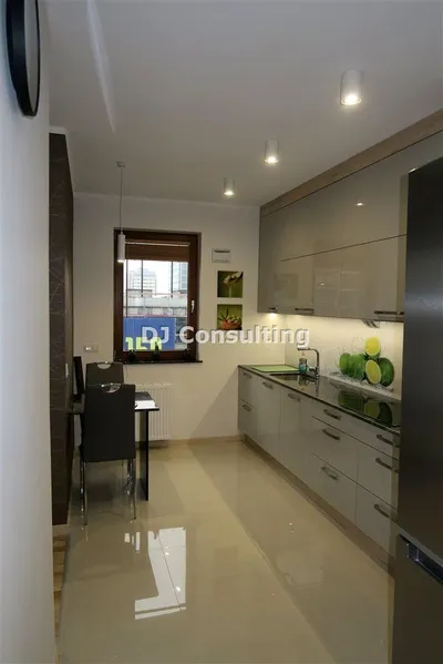 Wynajmę Mieszkanie Warszawa - 56 m² - miniatura 4
