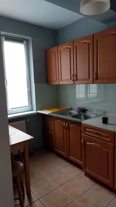 Wynajmę Mieszkanie Kraków - 35 m² - miniatura 2