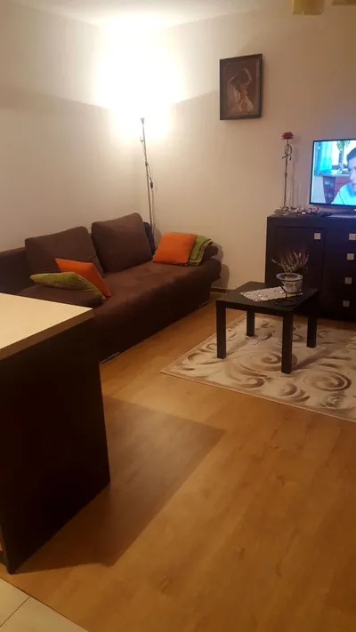 Wynajmę Mieszkanie Warszawa - 49 m² - miniatura 3