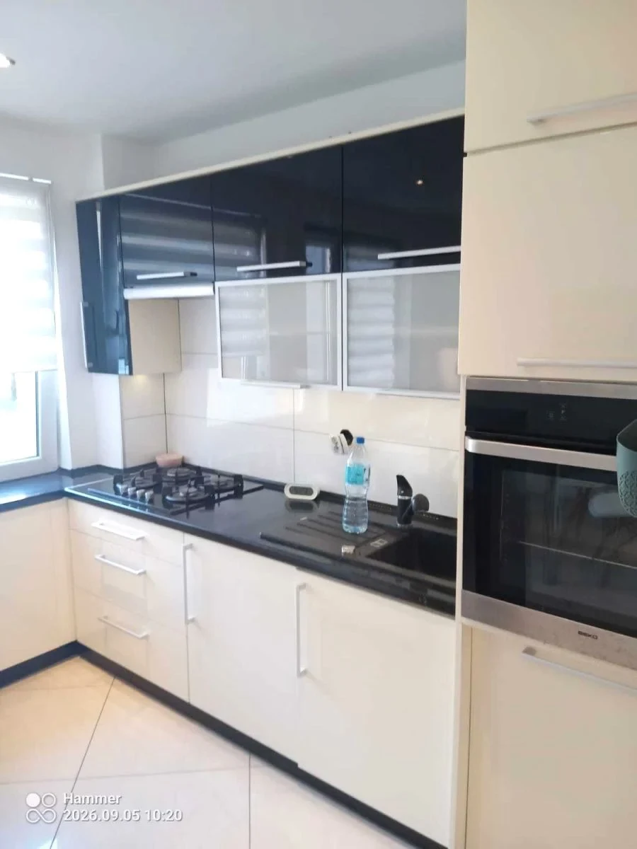 Wynajmę Mieszkanie Katowice - 80 m² - 1/17