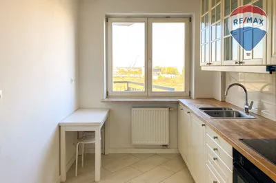 Wynajmę Mieszkanie Warszawa - 45 m² - miniatura 2