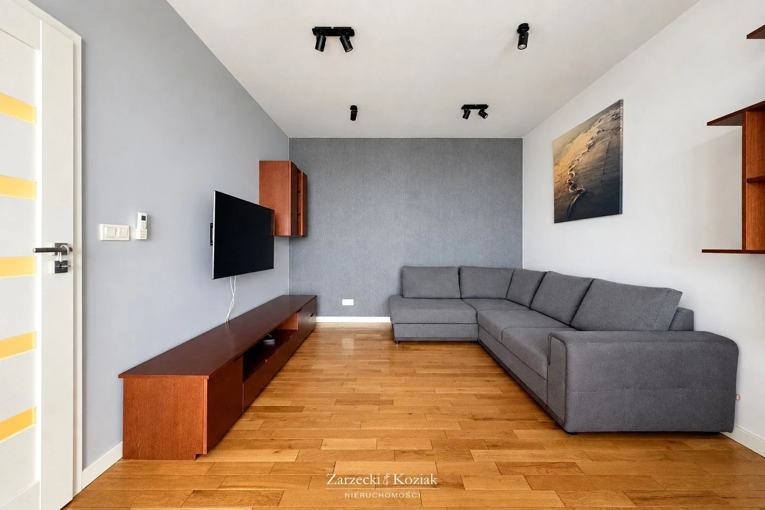 Wynajmę Mieszkanie Warszawa - 54 m² - 1/16