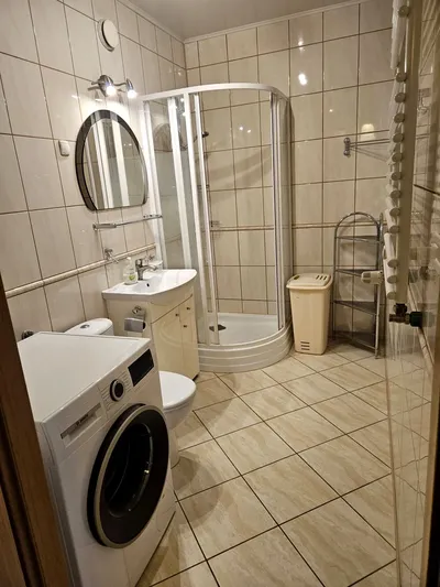 Wynajmę Mieszkanie Kraków - 47,70 m² - miniatura 2