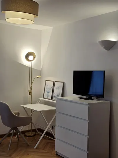 Wynajmę Mieszkanie Warszawa - 36 m² - miniatura 2