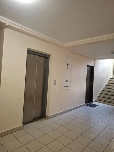 Wynajmę Mieszkanie Warszawa - 44 m² - miniatura 2