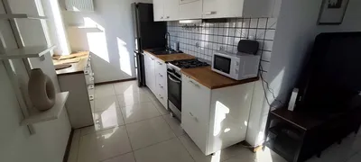 Wynajmę Mieszkanie Warszawa - 50 m² - miniatura 2
