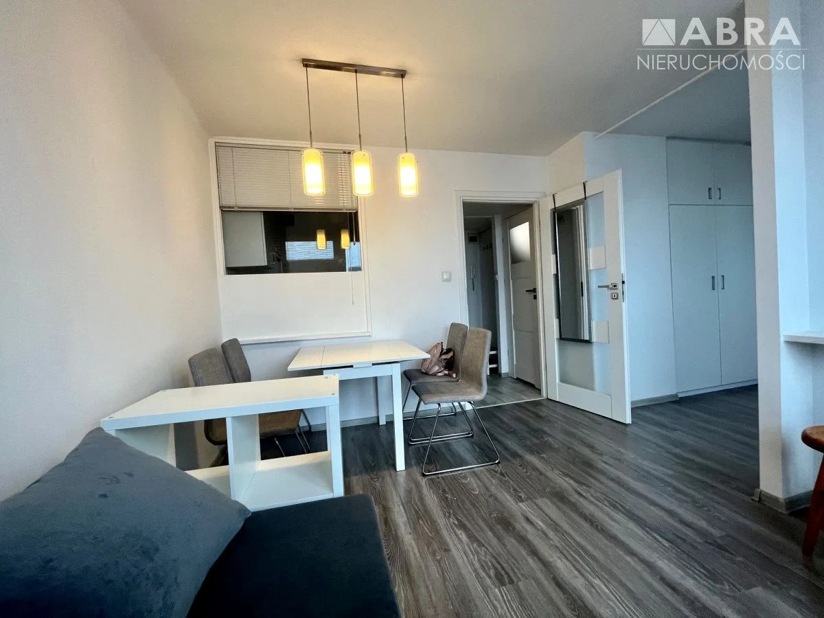 Wynajmę Mieszkanie Warszawa - 27 m² - 1/12