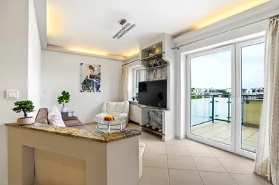 Wynajmę Mieszkanie Warszawa - 55 m² - miniatura 2