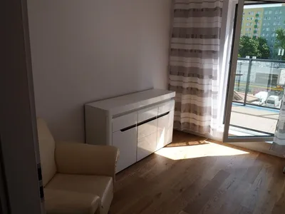 Wynajmę Mieszkanie Warszawa - 70 m² - miniatura 4