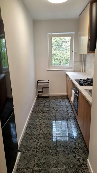 Wynajmę Mieszkanie Warszawa - 43 m² - miniatura 4