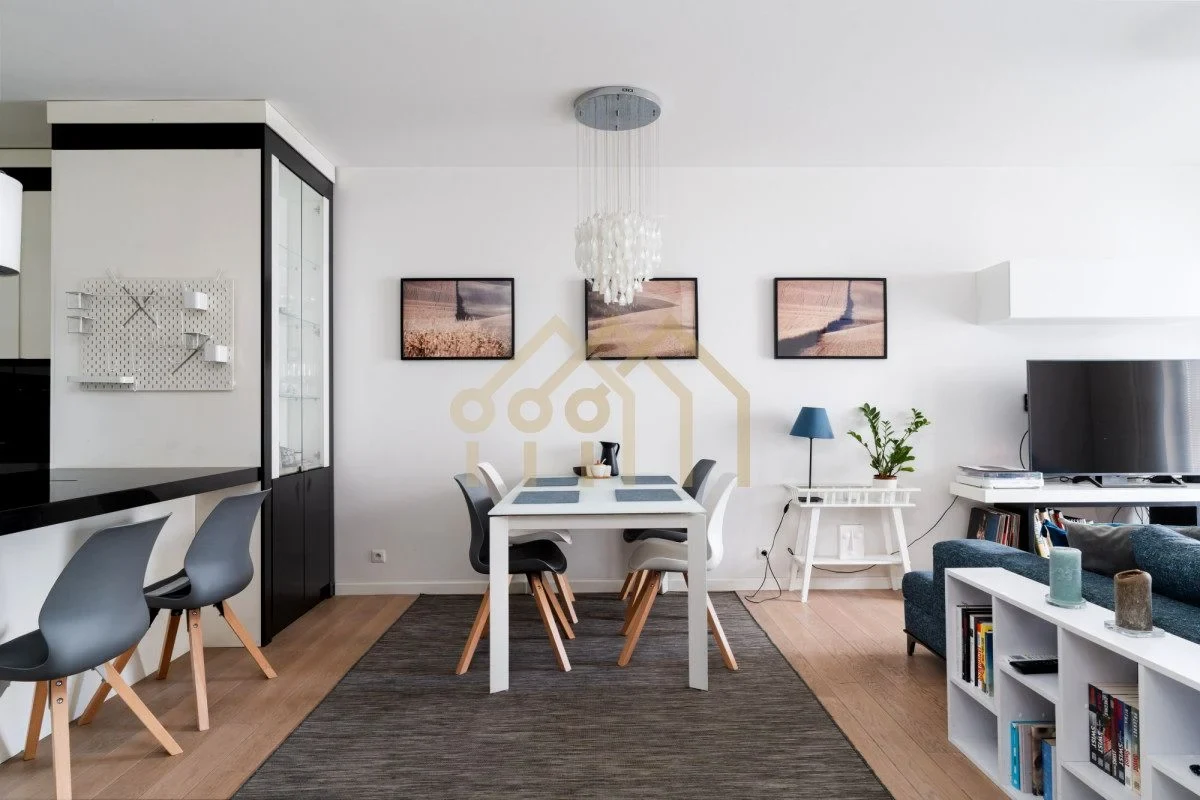 Wynajmę Mieszkanie Warszawa - 92,70 m² - 1/22
