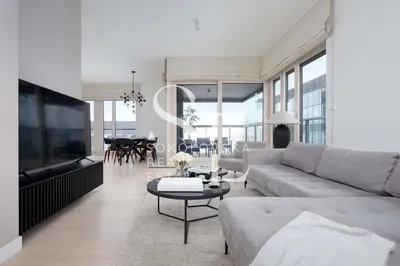 Wynajmę Mieszkanie Warszawa - 120 m² - miniatura 2