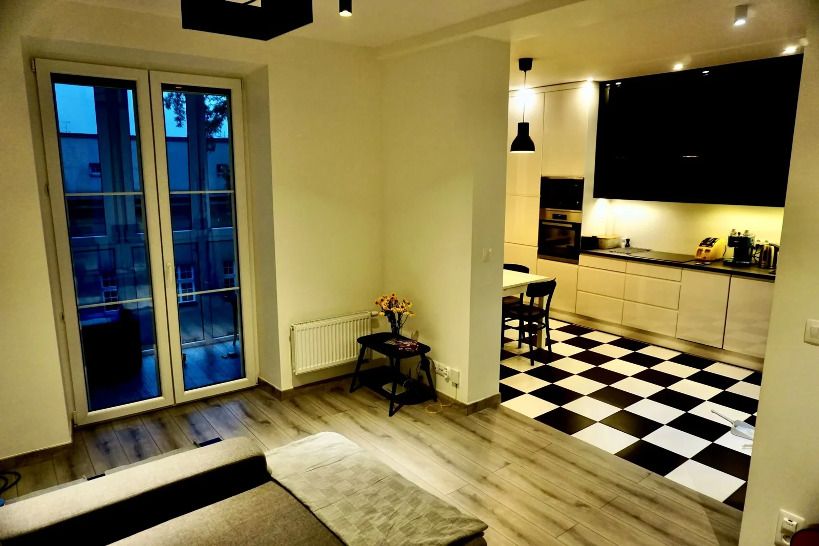 Wynajmę Mieszkanie Kraków - 60 m² - 1/26