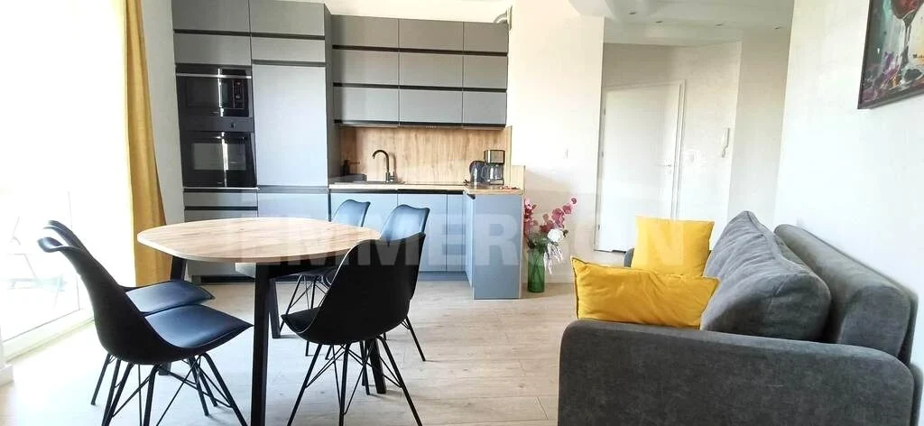 Wynajmę Mieszkanie Kraków - 54 m² - 1/13