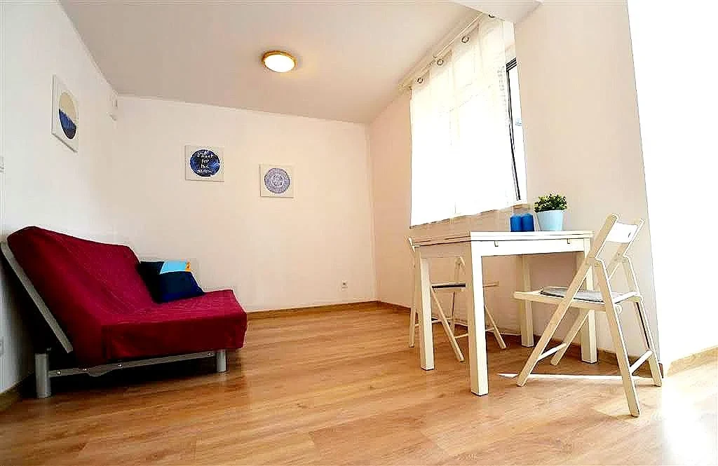 Wynajmę Mieszkanie Kraków - 24 m² - 1/10