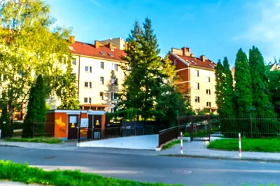 Wynajmę Mieszkanie Warszawa - 97 m² - miniatura 2