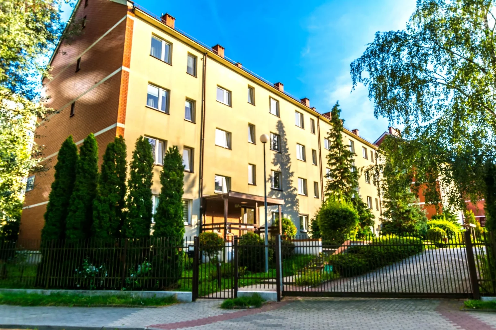 Wynajmę Mieszkanie Warszawa - 97 m² - 1/60